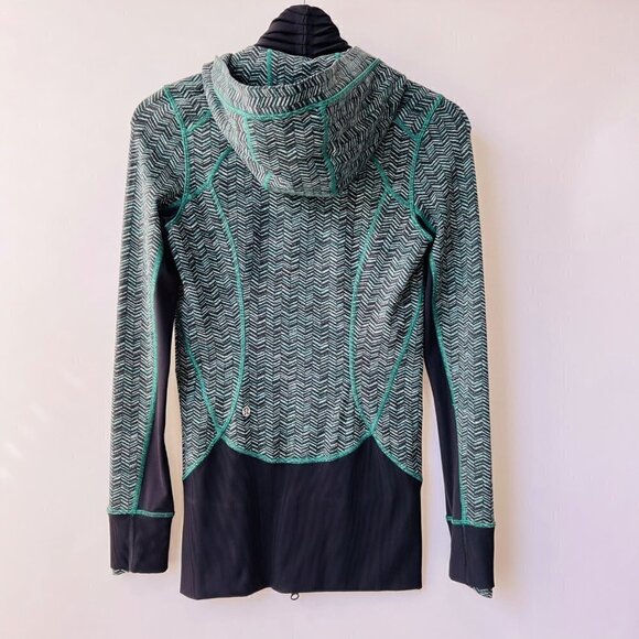 Lululemon Daily Practice Jacket, Irregular Spacebone green/black, Size 4 - Picture 4 of 10